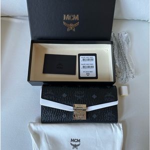 NWT MCM wallet on chain
